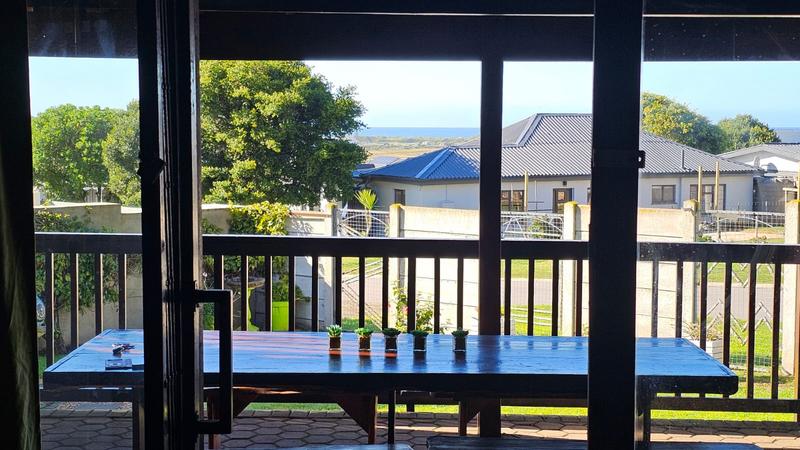 5 Bedroom Property for Sale in Stilbaai Wes Western Cape